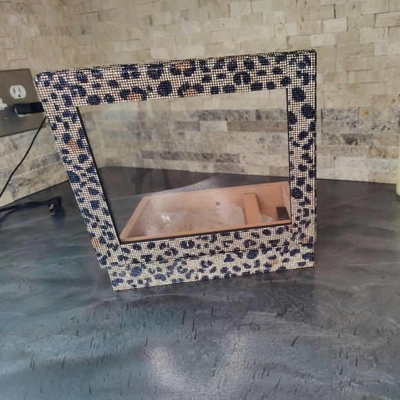 Fierce Cigar Humidor Box with Humidifier - Picture 11 of 11